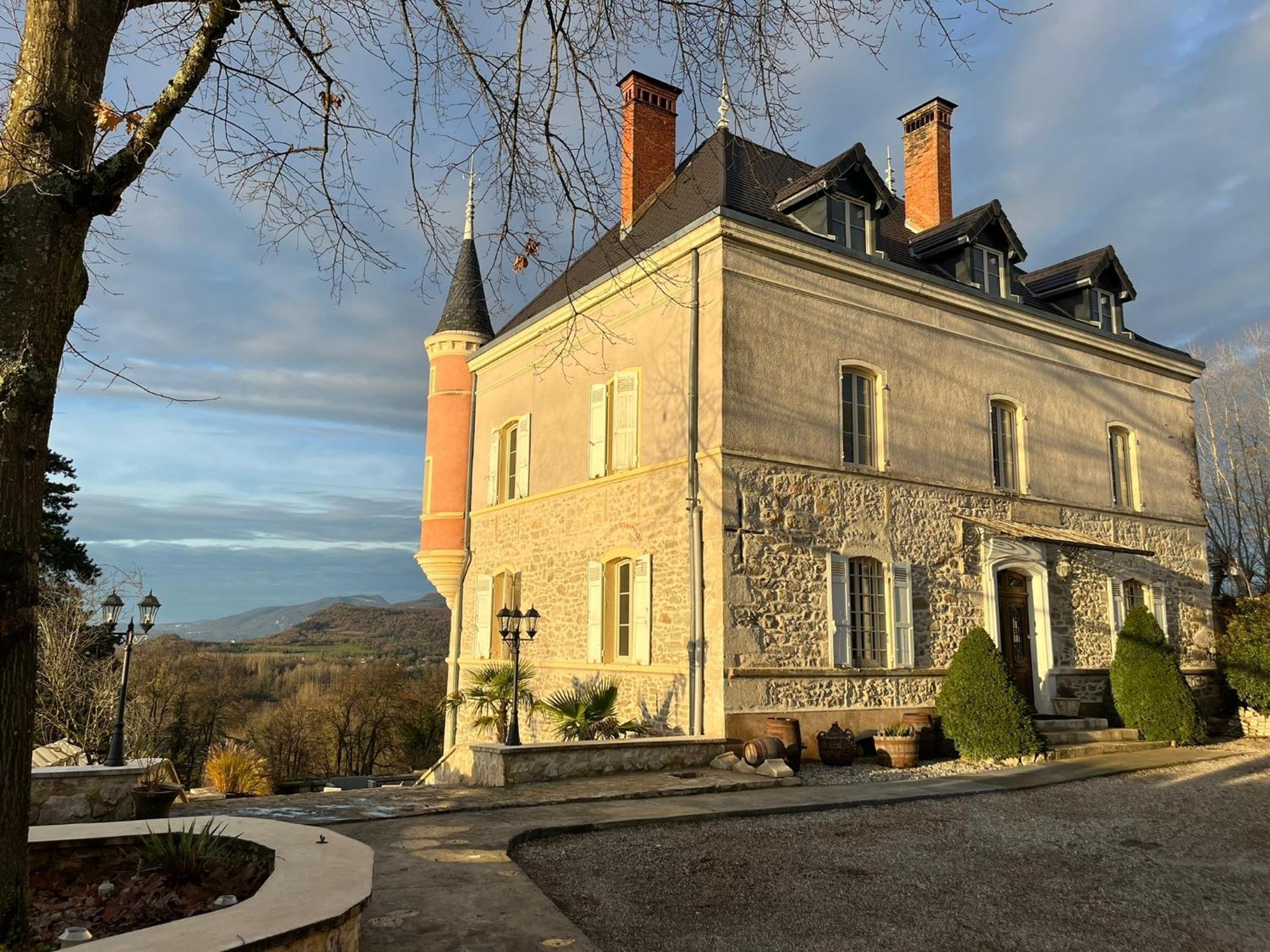 Chateau De Saint-Genix Exterior photo